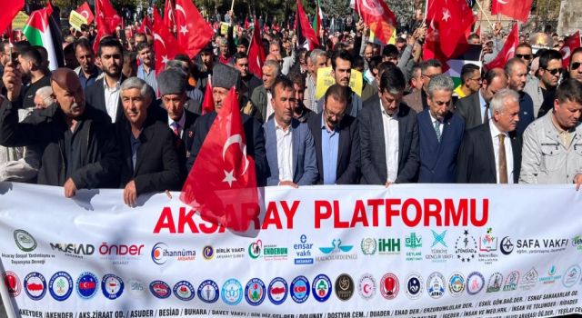 Aksaray İHH’dan Gazze Katliamına Oturma Eylemi