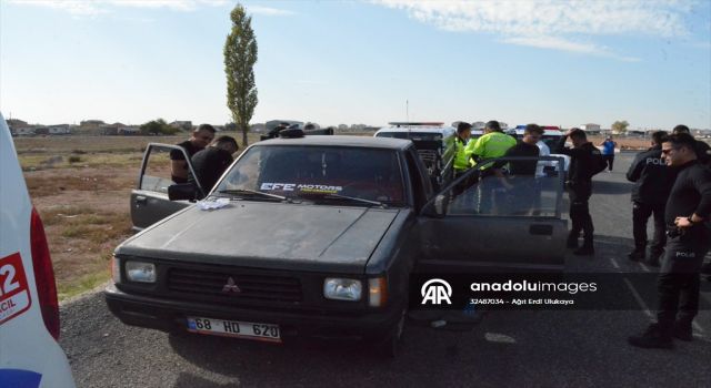 Polisin "dur" ihtarına uymayan şüpheli kovalamaca sonucu yakalandı