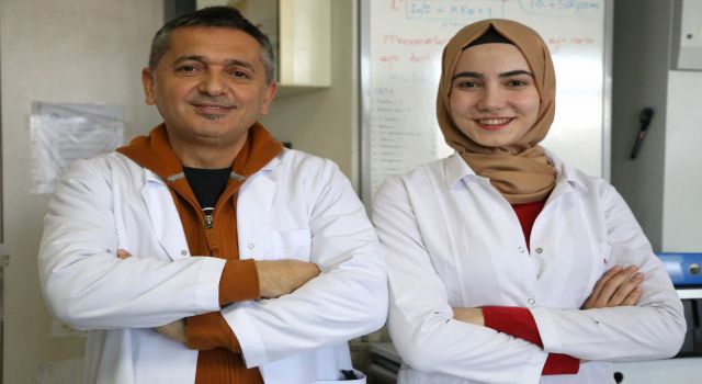 ASÜ’lü Öğrenciye TÜBİTAK’tan Burs Desteği