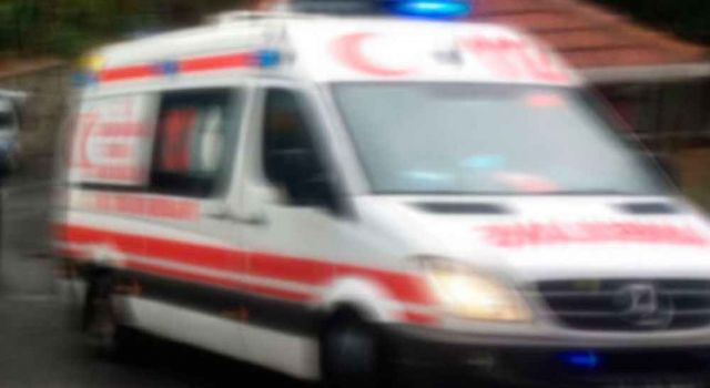 Ambulansın Çarptığı 11 Yaşındaki Çocuk Hayatını Kaybetti