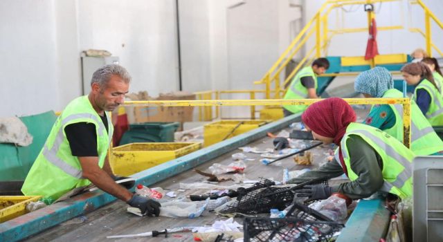 Atık Tesisi 1 Ayda 455 Ton Çöpü Ortadan Kaldırdı