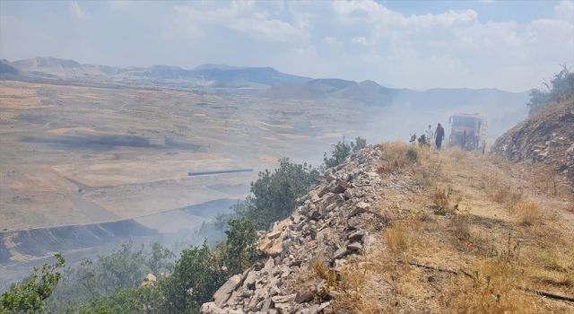 Ormana Sıçrayan Anız Yangını Söndürüldü