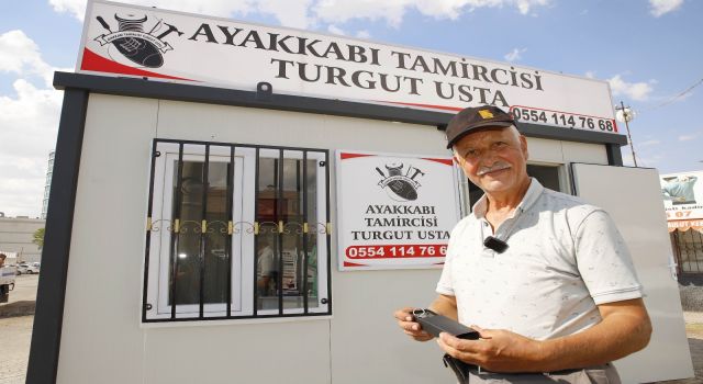 45 Yıllık Ayakkabı Ustası Yeni İşyerine Kavuştu