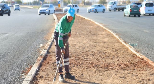 Yeni Yol ve Bulvarlarda Çalışmalar Sürüyor