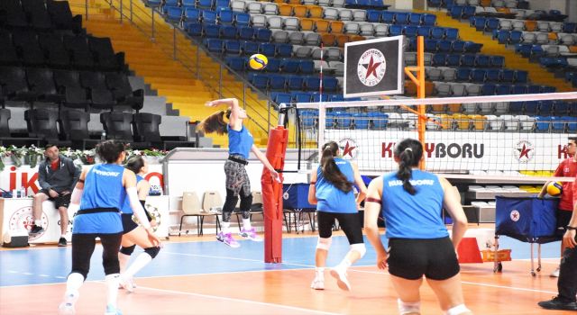 "Aksaray'ın Sultanları" CEV Kupası'nda Volley Mulhouse Maçına Odaklandı