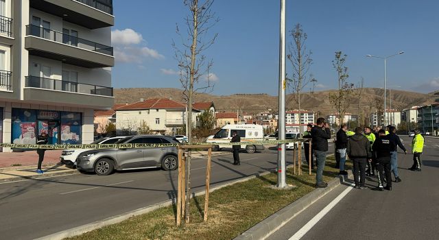 Suçlu Polis Kovalamacasında 1 Polis Yaralandı