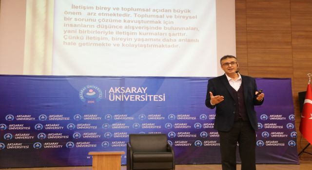 Gümüşok “Sağlıkta İletişim ve Beden Dili Çok Önemli”