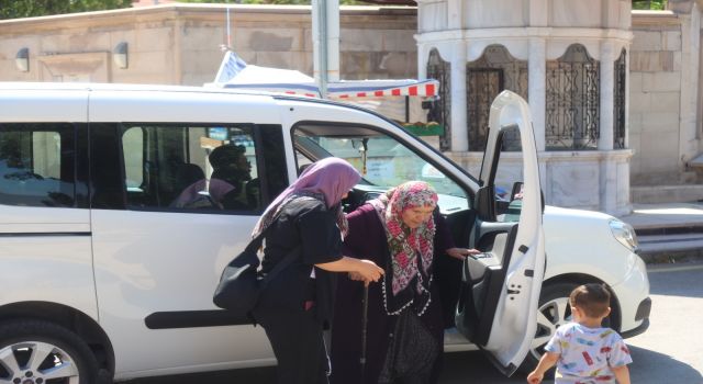 Bayram Boyunca Kabristanlık Ulaşımı Ücretsiz