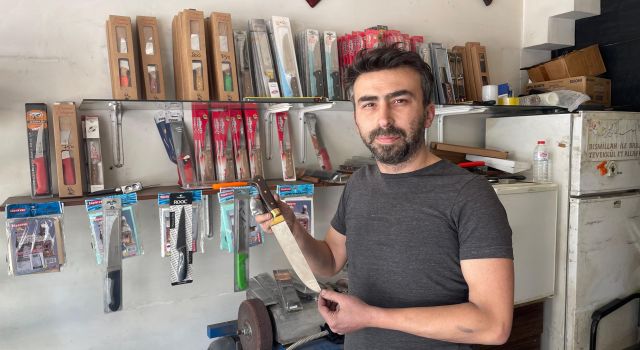Bıçaklar Kurban İçin Bileniyor
