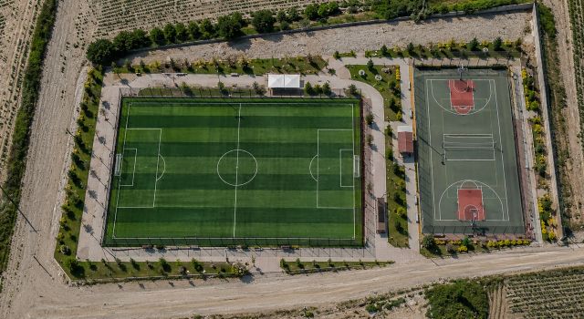İl Özel İdaresi’nden Yeşiltepe’ye Spor Yatırımı