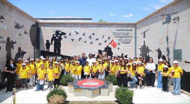 Bilgihane Öğrencileri Şehitlik Müzesi Ve Somuncu Baba Minyatür Müzesini Ziyaret Ettiler