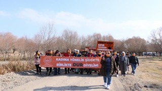 Kadına Yönelik Şiddet İçin Doğada Yürüdüler