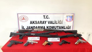 Jandarma 6 Farklı Adreste 9 Silah Ele Geçirdi