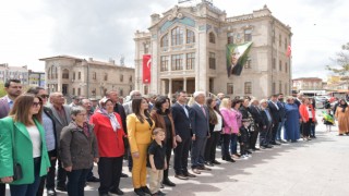 Keleş “Milli Bayramlarımızı Yakışır Şekilde 14 Mayıs’tan Sonra Kutlayacağız”