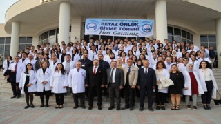 Geleceğin Doktorları Önlüklerini Giydi