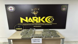 Tekstil Malzemesi Yüklü Kamyonda 9 Kilo 400 Gram Skunk Ele Geçirildi