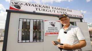 45 Yıllık Ayakkabı Ustası Yeni İşyerine Kavuştu