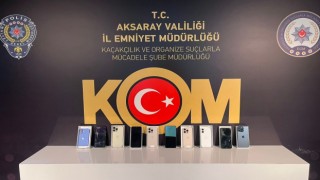 KOM 10 Tane Daha Kaçak Telefon Ele Geçirdi