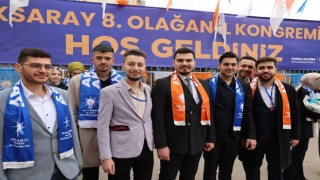 Ak Gençler Kongre İçin Toplanıyor