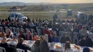 Düğün Tadında Örnek Bayramlaşma