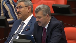 Altınsoy Sordu; “Aksaray’ın Ulaşım Sorunu Ne Zaman Tamamlanacak?”