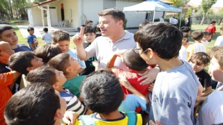 Aksaray Belediyesi 12 Parkı Yeniledi; Parklar Futbol Sahaları Ve Aydınlatmalarla Modern Hale Getirildi