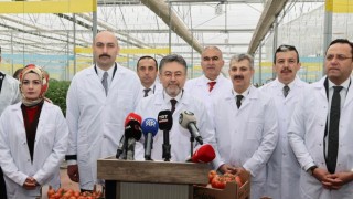 Bakan Yumaklı “Hedef Jeotermal Kaynaklarla Örtü Altı Üretimi Artırmak”