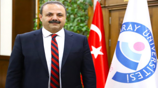 ASÜ Rektörü Arıbaş, YKS’ye Girecek Öğrencilere Başarı Dileğinde Bulundu
