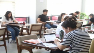 Kitap Konakları Ve Millet Kıraathaneleri Sınav Maratonunda Yoğun İlgi Görüyor